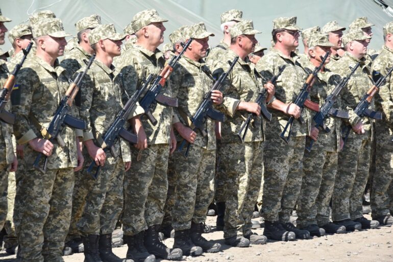 Українські резервісти