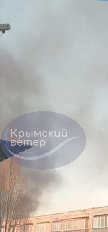 Residents of Crimea report explosions and fire at Belbek airport (Photo)